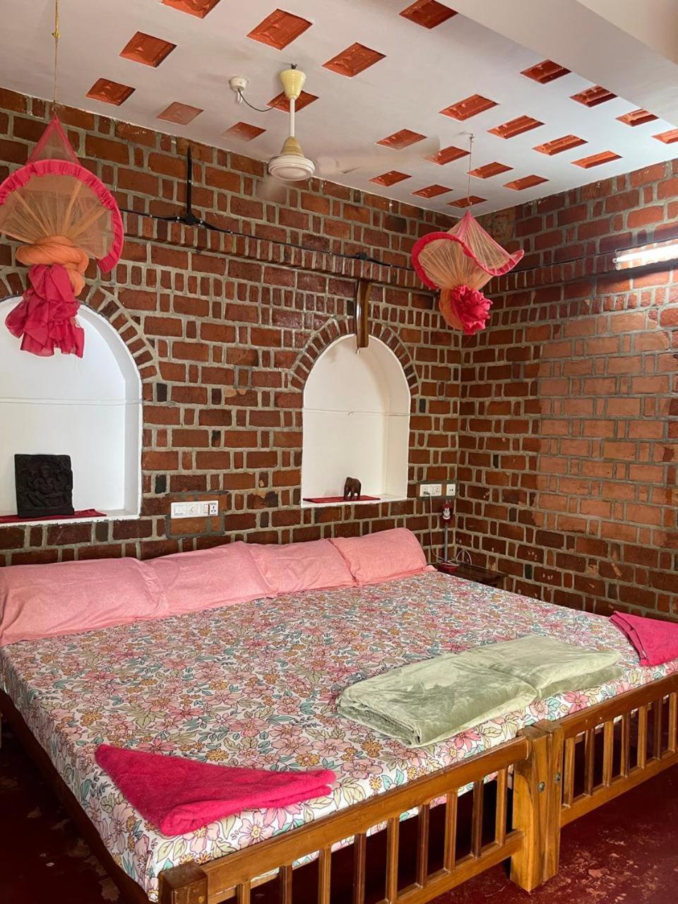Ashtamudivillas Kollam Εξωτερικό φωτογραφία